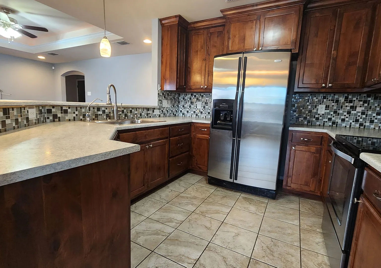 4 Bedroom 2 Bath Paulann Home Coming Soon! — Photo 4
