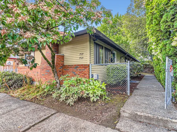 1521 SE 30th Ave, Portland, OR 97214