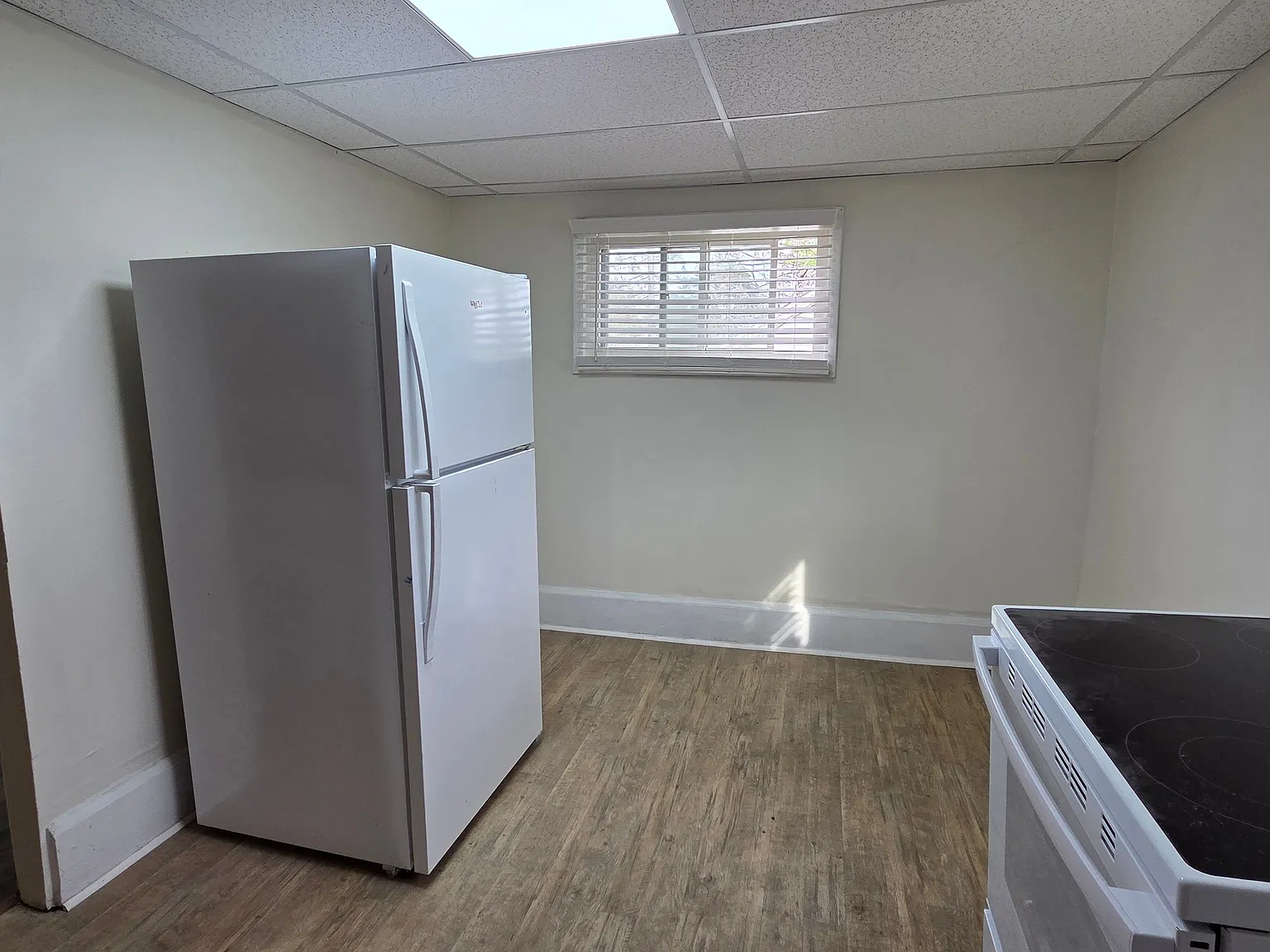 1 bed, 1.0 bath, 800 sqft, $725 — Photo 1