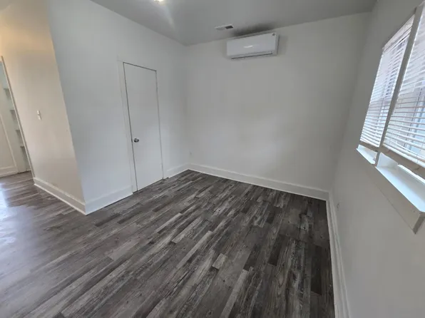 550 Roxbury Dr #1, Riverdale, GA 30274