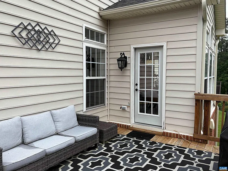 42 Branch Ln — Photo 24