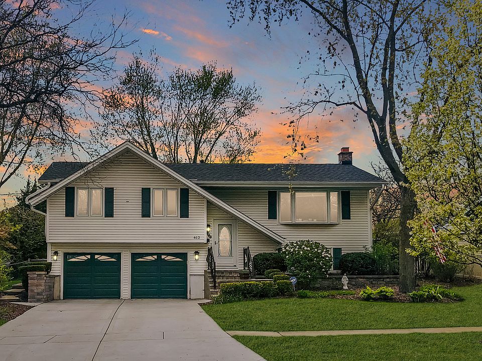 1st image of 612 Bahama Ln