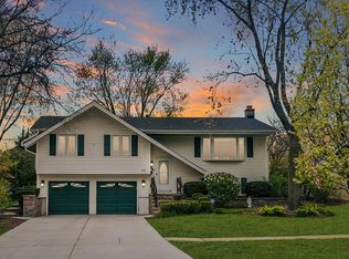 612 Bahama Ln, Schaumburg, IL 60193