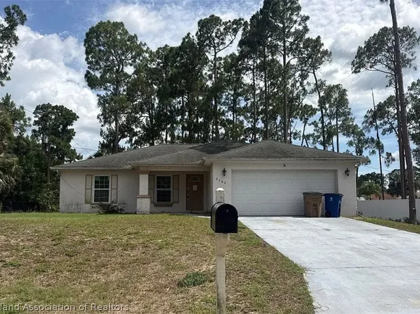 2502 E 3rd St, Lehigh Acres, FL 33936