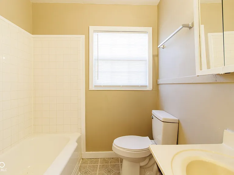 3421 N Olney St — Photo 15