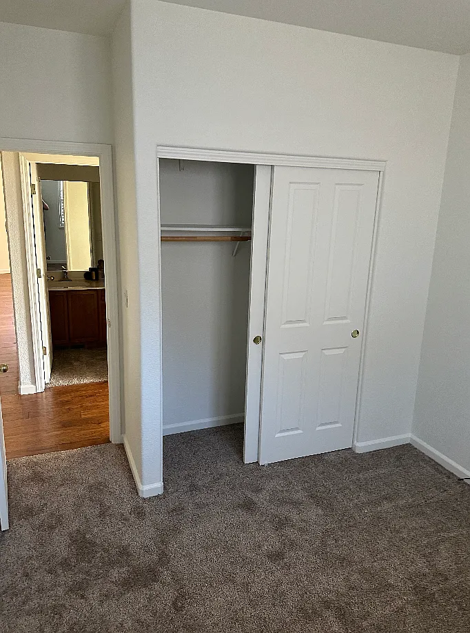 3 bed, 1525 sqft, $2,700 — Photo 4