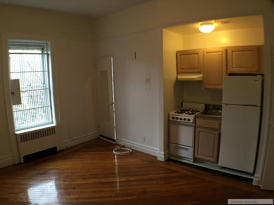1st image of 936 W End Ave APT G13