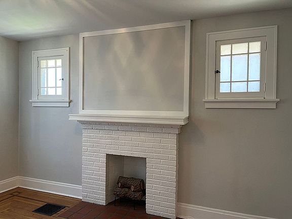 Living room from door entrance