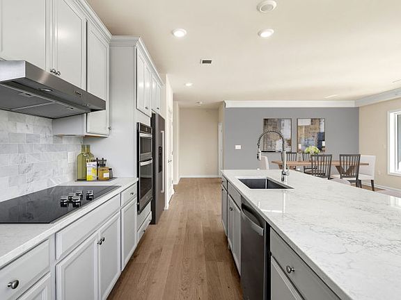 Spacious Kitchen