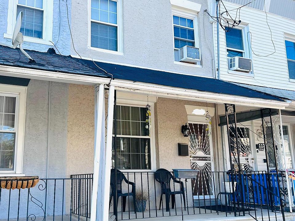 1st image of 115 E Phil Ellena St