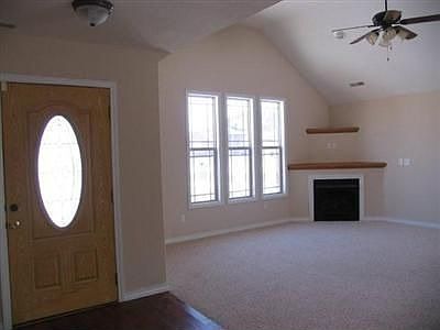 2nd image of 189 N Sparrow Ln