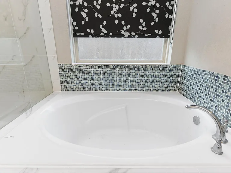 6018 Mapleton Meadow Ln — Photo 16