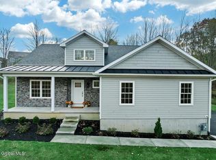 518 Pinewoods Ave, Troy, NY 12180