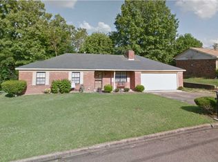 2428 Wynndyke Cir, Jackson, MS 39209