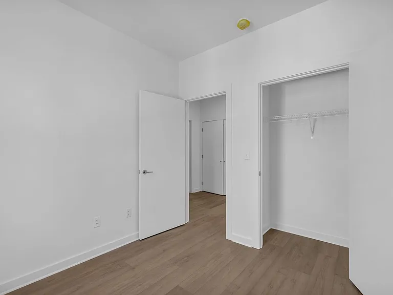 2248 Bailey Ave — Photo 18