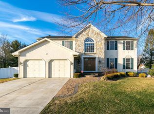 2 Calvert Ln, Lumberton, NJ 08048