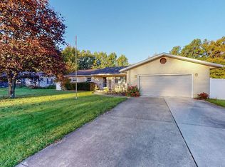 162 Charles Rd SW, Pataskala, OH 43062