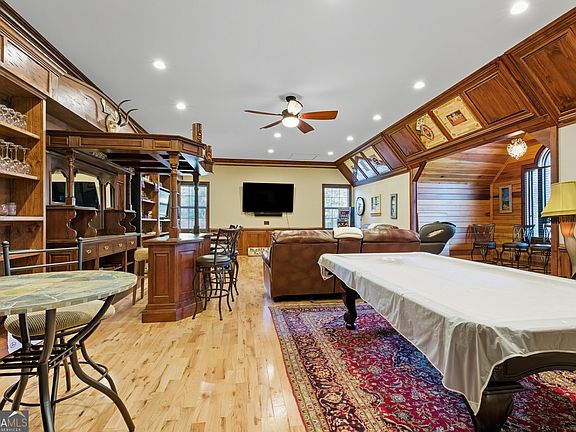 48th image of 1091 Echota Rd