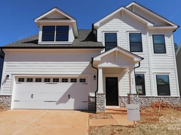 919 Mankey Dr, Huntersville, NC 28078