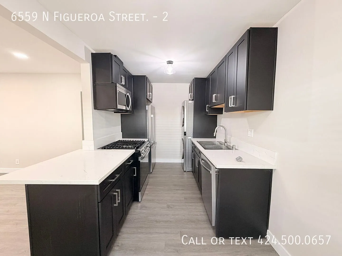 $1000 credit summer special | Modern 1-Bed in the Heart of Highland Park! — Photo 2