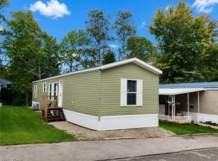 8323 Eagle Rd #18, Kirtland, OH 44094