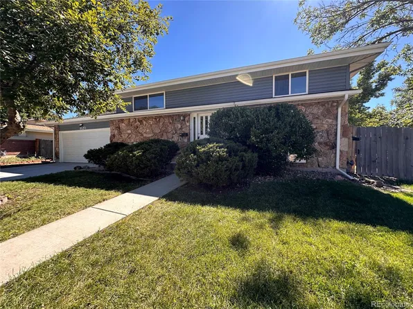 1820 E Kettle Avenue, Centennial, CO 80122