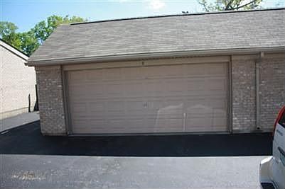 1st image of 104 Colonial Club Dr