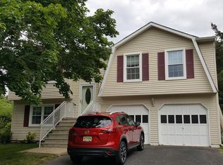 103 Wicklow Ct, Toms River, NJ 08755
