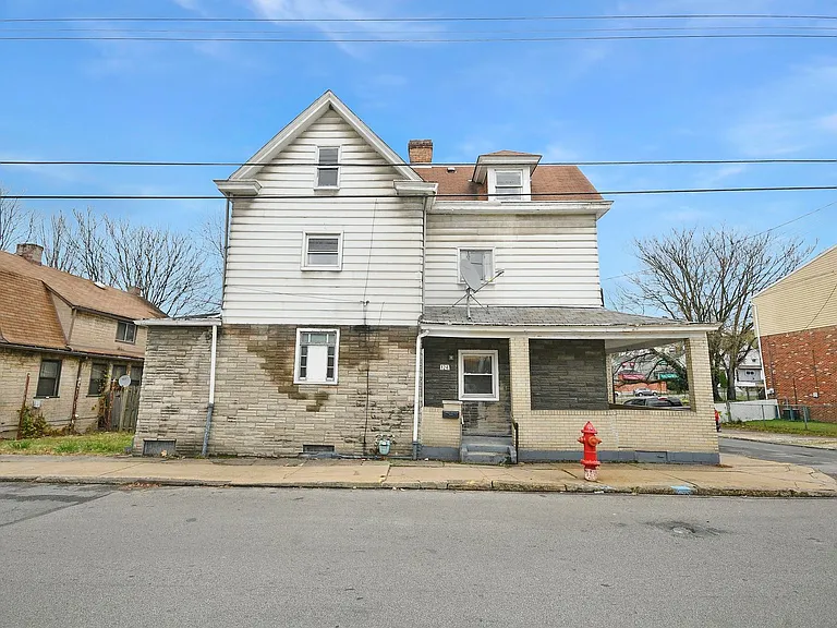 1243 Evans St — Photo 26