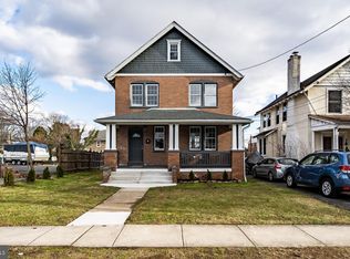 7 W Avon Rd, Brookhaven, PA 19015