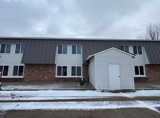 916 W 5th St APT A, Rock Falls, IL 61071
