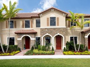 484 SE 32nd Ave, Homestead, FL 33033