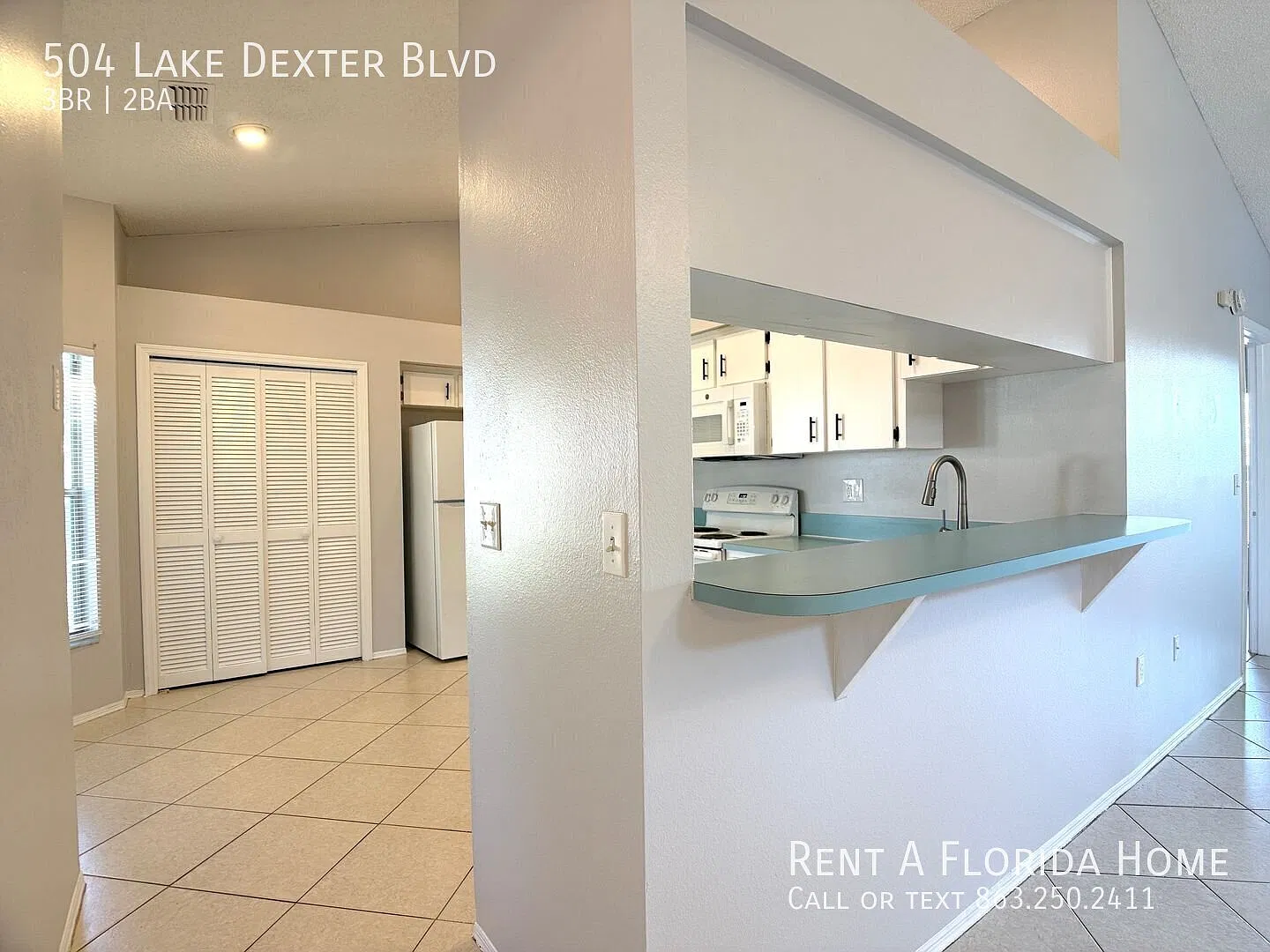 Move-In Ready! Fresh Interior Paint! Fenced Yard! Pet Friendly! — Photo 4