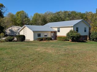 9933 Blue Rd, Mount Vernon, OH 43050