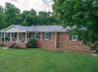 2003 Lower Helton Rd, Alexandria, TN 37012