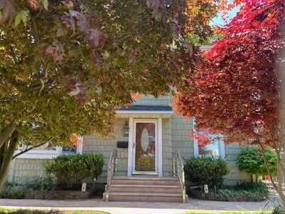 111 Raff Avenue, Mineola, NY, 11501