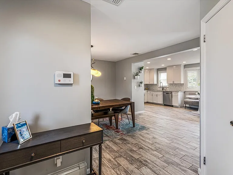 Eldorado Dr — Photo 9