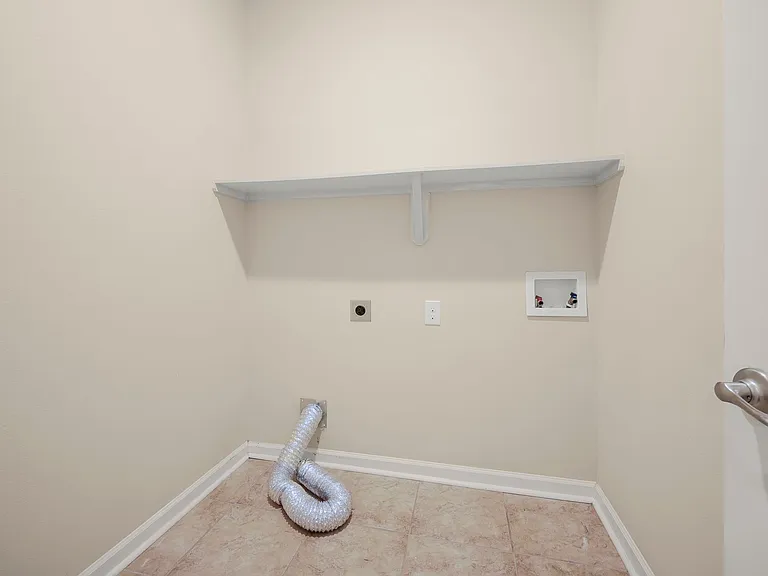 39405 Legacy Lake Dr — Photo 30