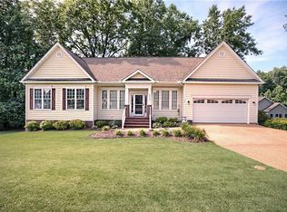 6323 Janice Ct, Gloucester, VA 23061