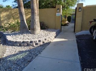 807 E Cottonwood Rd APT 2, Palm Springs, CA 92262