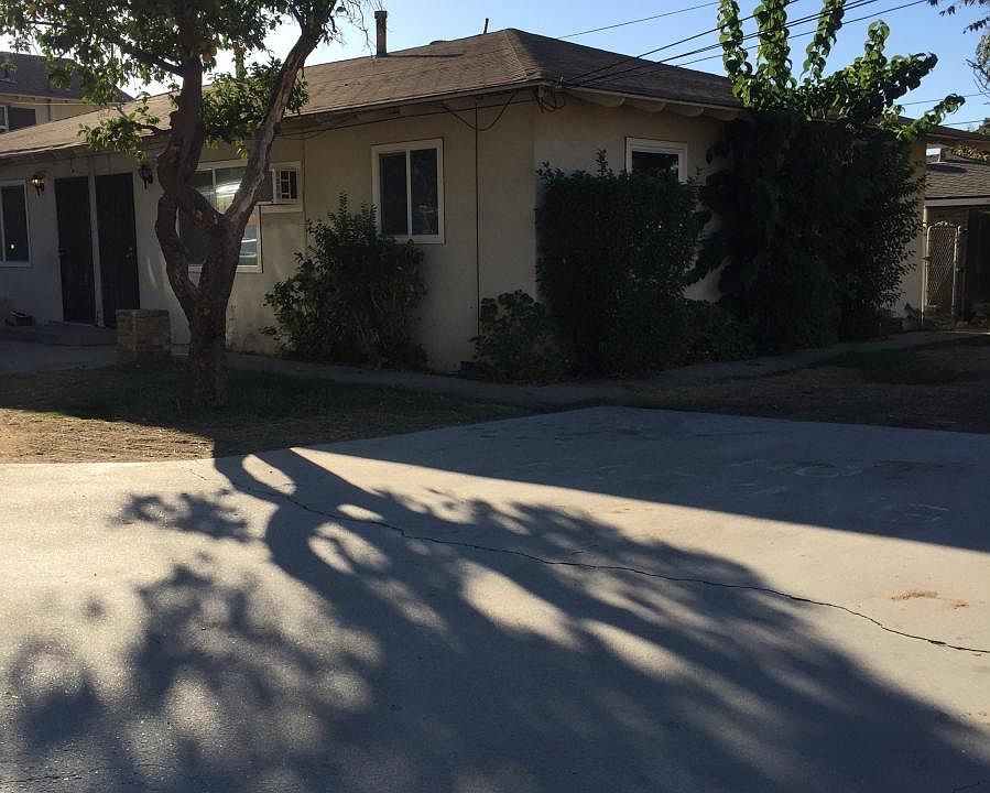 2nd image of 7019 Hellman Ave
