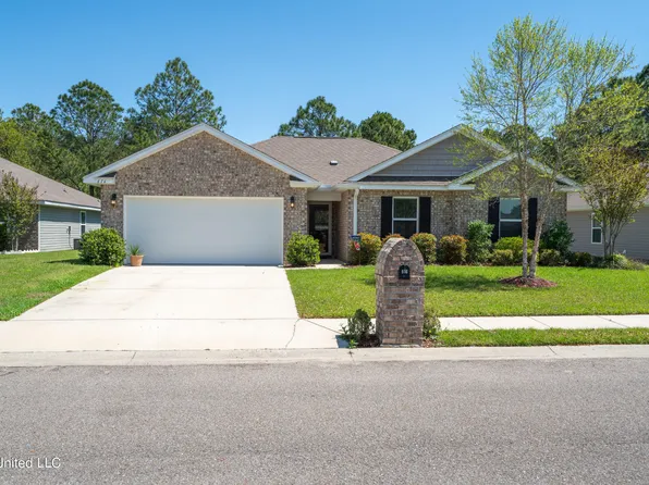 616 Verbena Dr, Long Beach, MS 39560