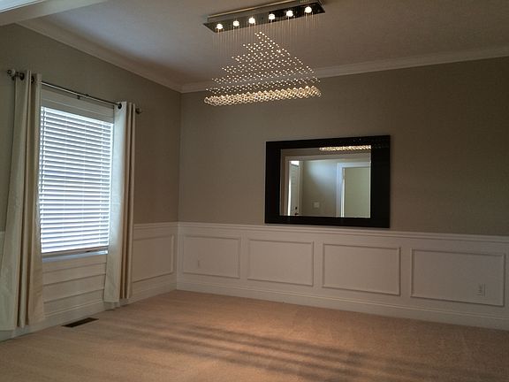 3rd image of 7589 Woodland Ave