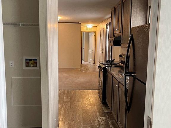 3rd image of 1411 N Park Ave #36