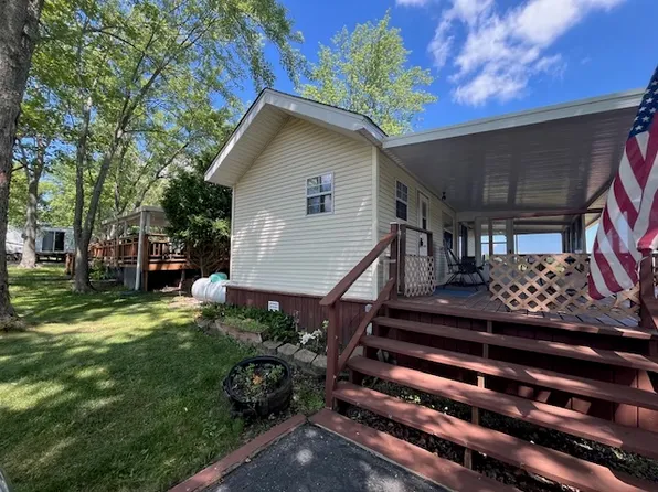2795 E 28th Rd Lot 1126, Seneca, IL 61360