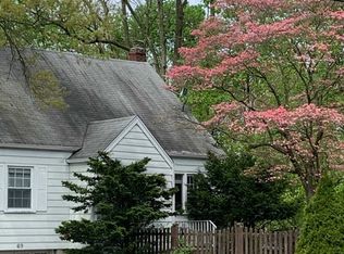 69 County Rd, Cresskill, NJ 07626