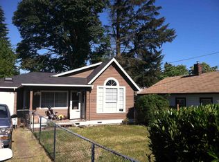 8915 5th Ave NE, Seattle, WA 98115