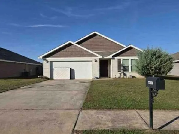 17814 Lewis Smith Dr, Foley, AL 36535