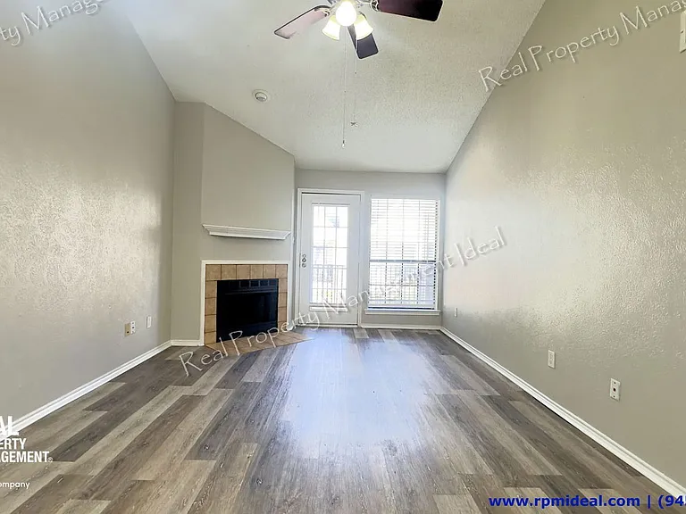 9601 Forest Ln #323 — Photo 3