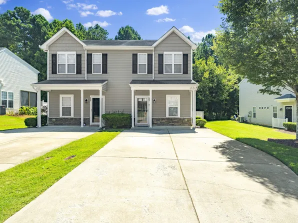 605 Woodson Dr, Clayton, NC 27527